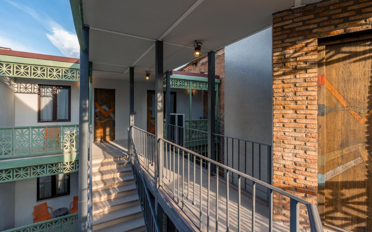 Boutique Kosher Hotel Tourfa Tbilisi Exterior foto